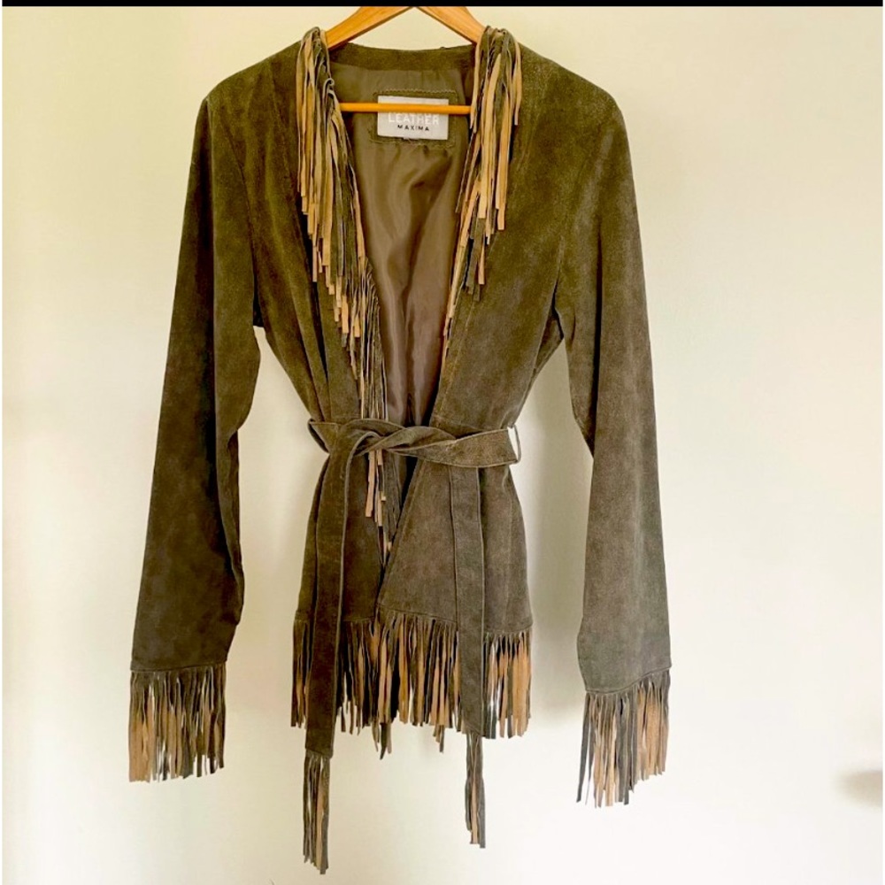 Wrap, fringe coat♥️